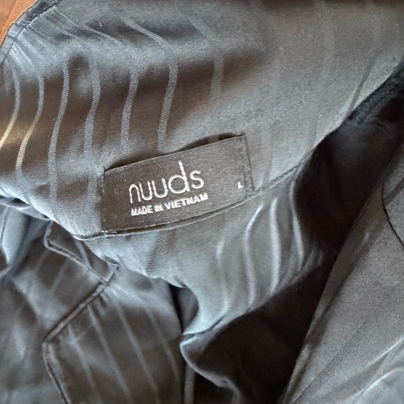 Nuuds Black Satin Pajama Set size large - Picture 7 of 7